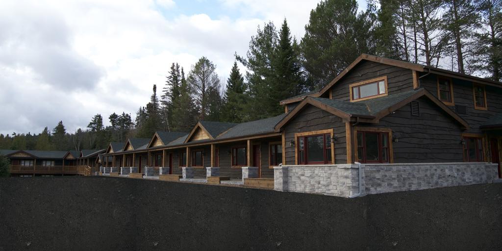 Lake Placid Inn: Residences Extérieur photo