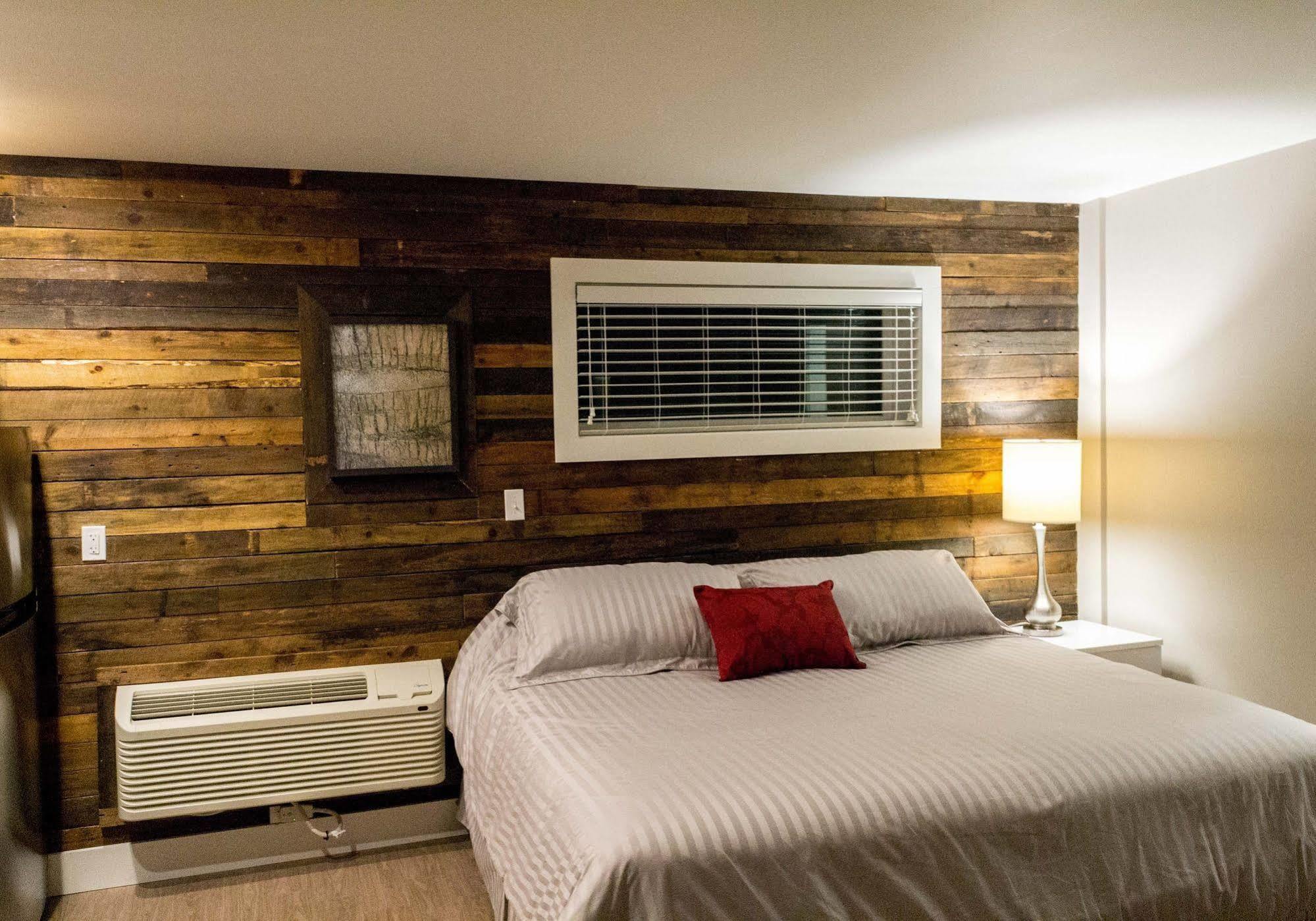 Lake Placid Inn: Residences Extérieur photo