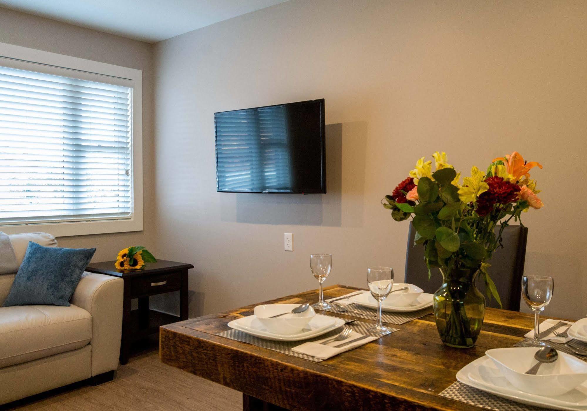 Lake Placid Inn: Residences Extérieur photo