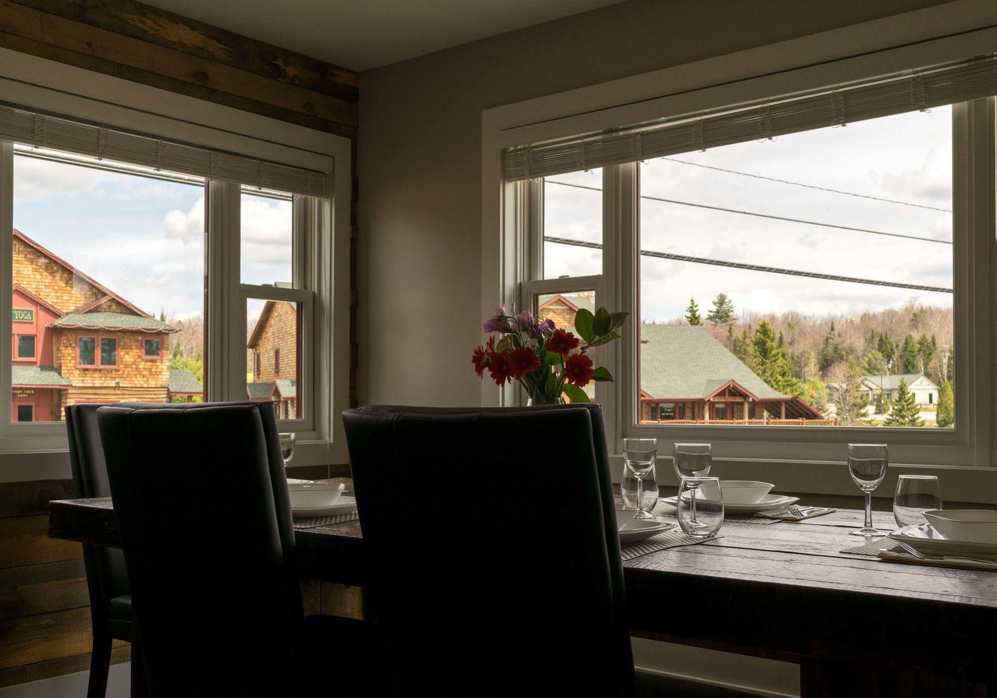Lake Placid Inn: Residences Extérieur photo